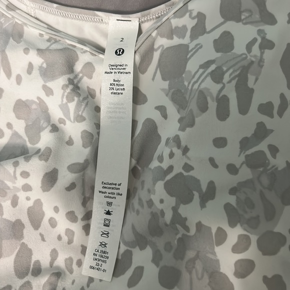 lululemon Align Tee - Picture 3 of 3